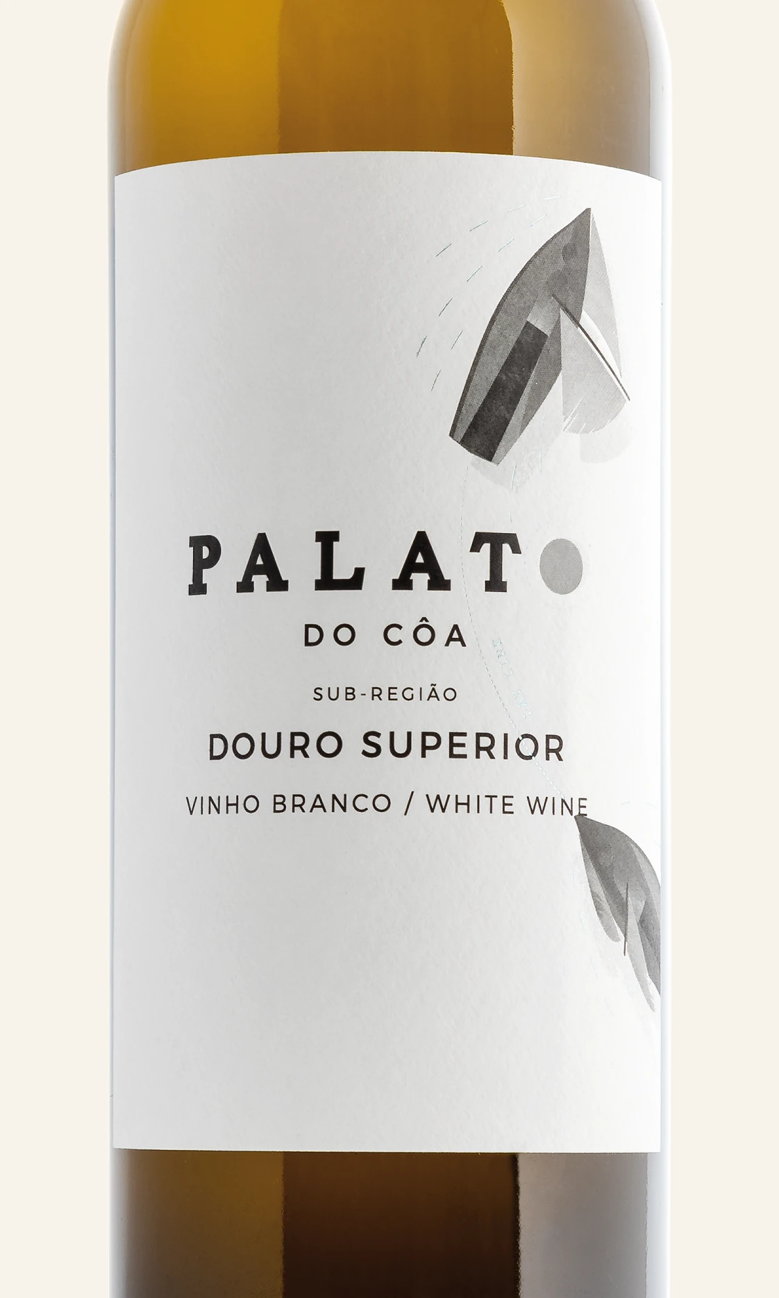 Rótulo do Palato do Côa Colheita Branco, em plano aproximado